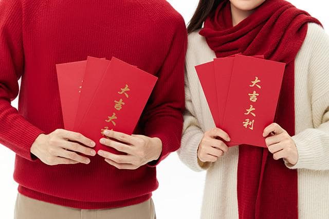 拜年的手势是怎样的 新年如何拜年 新年注意什么