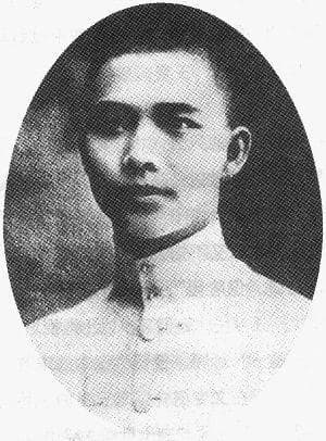 “引刀成一快”的汪精卫，怎么会沦为汉奸？毛主席的点评一针见血