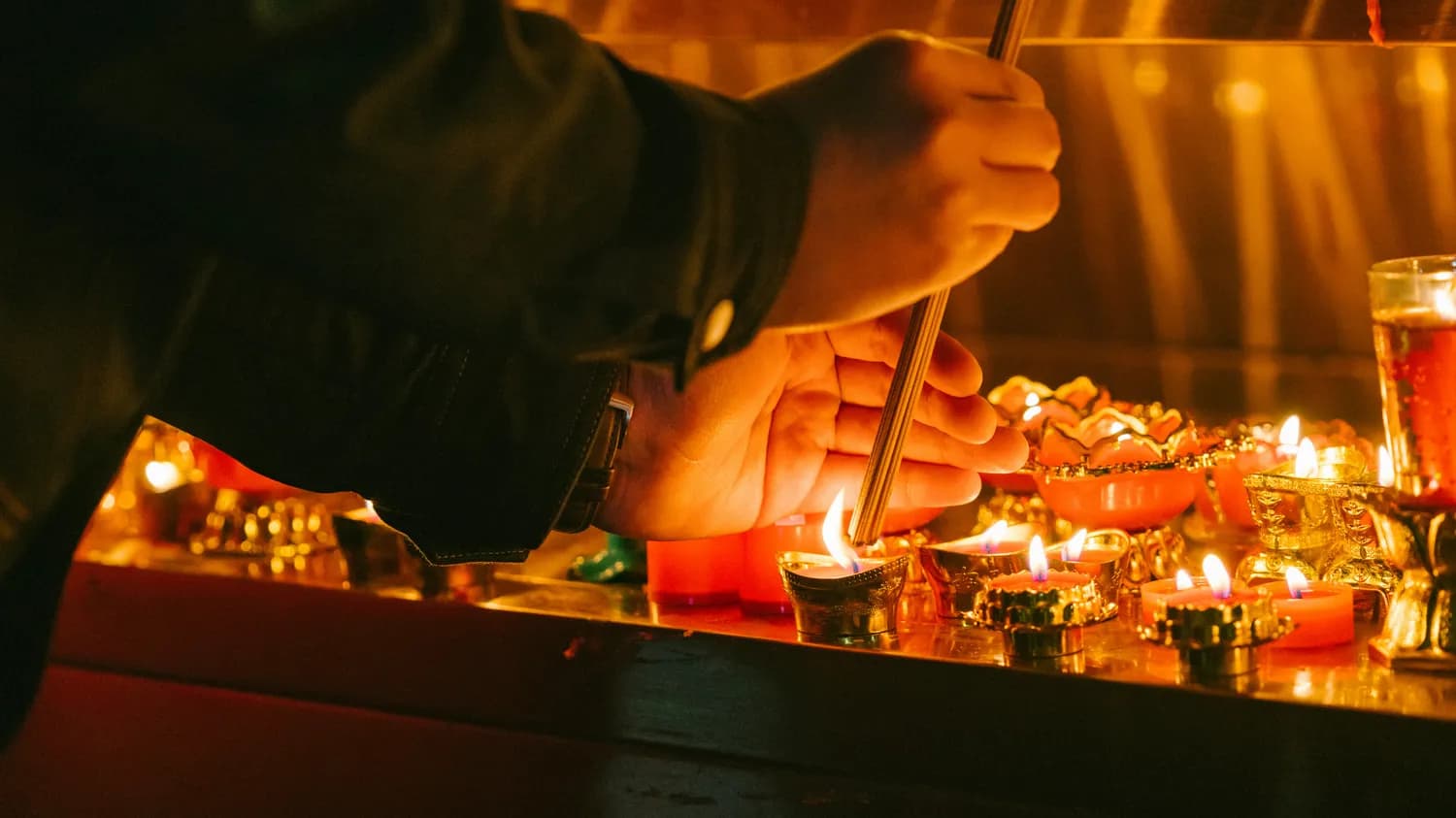 等慈禅寺2025年化太岁供灯活动启动
