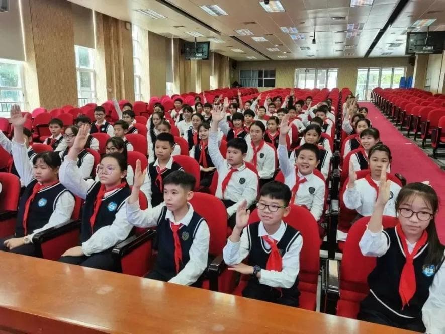 本真少年议校务：学生议事会如何助力学生成长