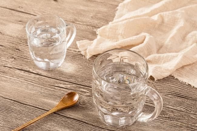 喝水能降尿酸？掌握这3个要点效果更佳！