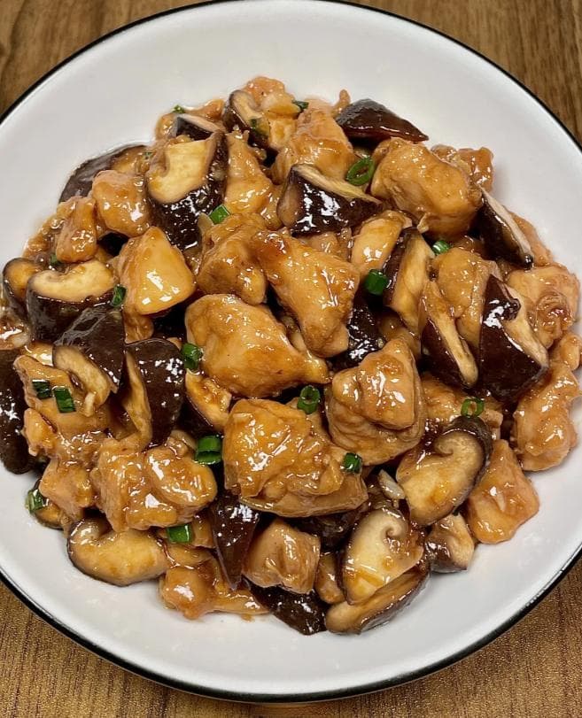 除夕年夜饭，南方人经常吃它，鲜嫩美味，营养易消化，上桌就光盘