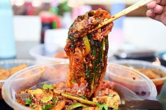 天水为麻辣烫经营“立规矩”　调味料食材选用有要求