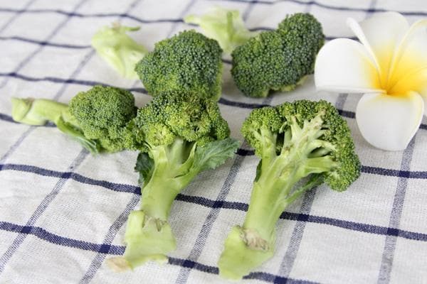 肝脏保健指南：6种养肝食物和4吃4不吃原则