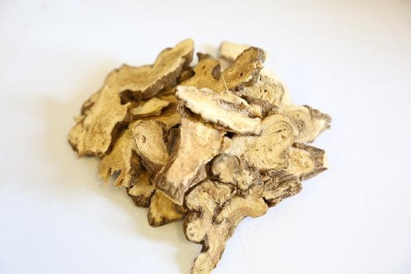 春季干咳怎么办？5类药物对症治疗，快速缓解不适！