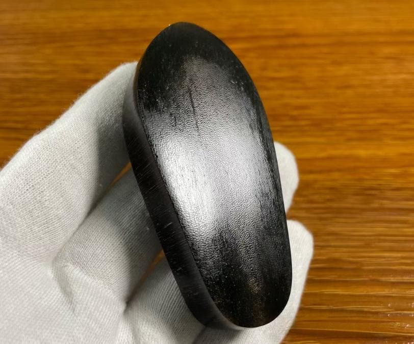 犀牛角的特征与鉴别：从外观到历史价值的全面解析