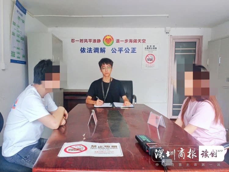 数千元化妆品在快递途中受损却未保价，寄件人可以索赔3倍运费吗？