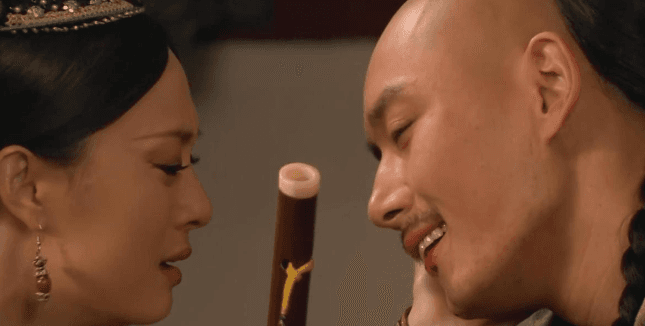 揭秘《甄嬛传》：甄嬛与果郡王私情被皇帝发现始末