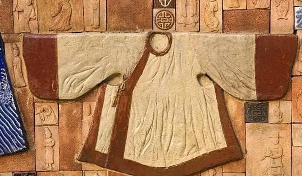布衣指代什么样的人（为何古代平民百姓只能穿“布衣”？）