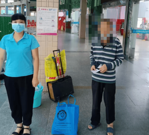 深圳社区暖心救助流浪汉：从病榻到归途