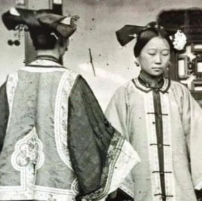 清朝满族旗人的生活探秘，社会地位又是什么样的？