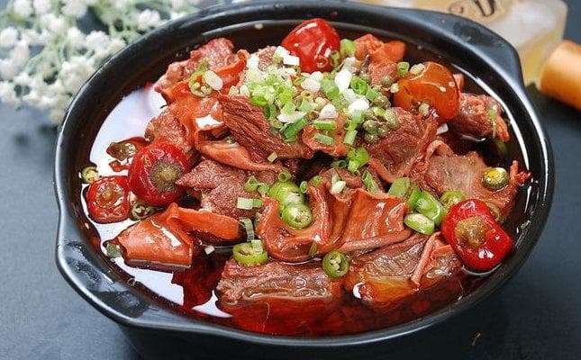 炖驴肉放什么调料好吃（驴肉最忌3种调料）
