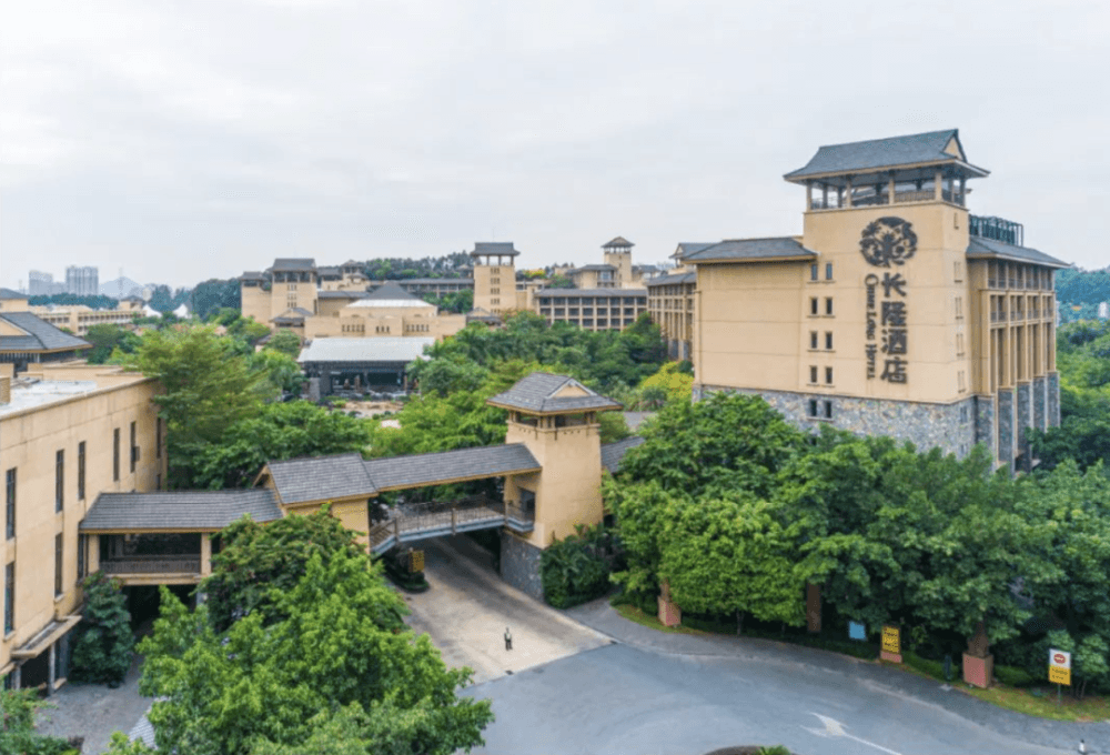 广州长隆酒店拒收外卖？回应称：外卖人员需步行15-20分钟进入