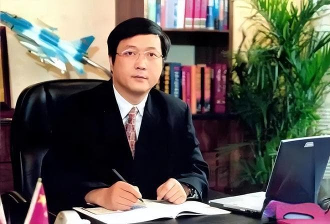 突发！歼-20总设计师杨伟被免职，去年公开露面的活动曝光