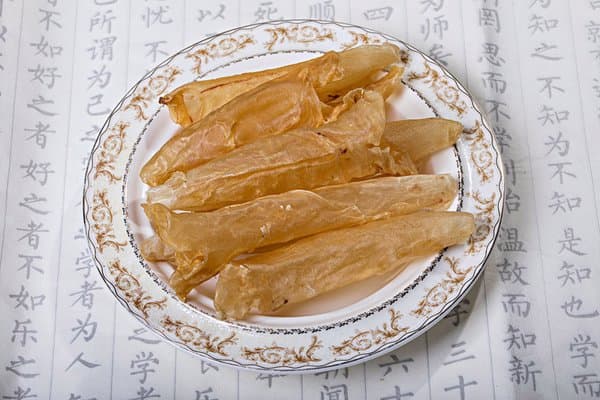 嘴干是怎么回事儿？这些原因需警惕