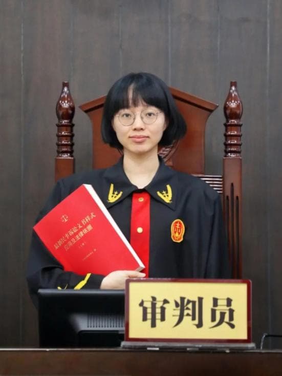 特种车辆作业致人损害，是否属于交强险和工程机械设备综合保险赔偿范围？