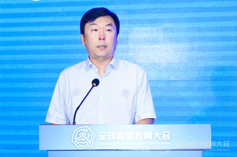 “青少年身心健康与个性化成长论坛”在京举行