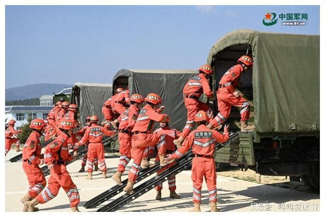 武警云南总队机动某支队组织开展地震救援实战拉动演练