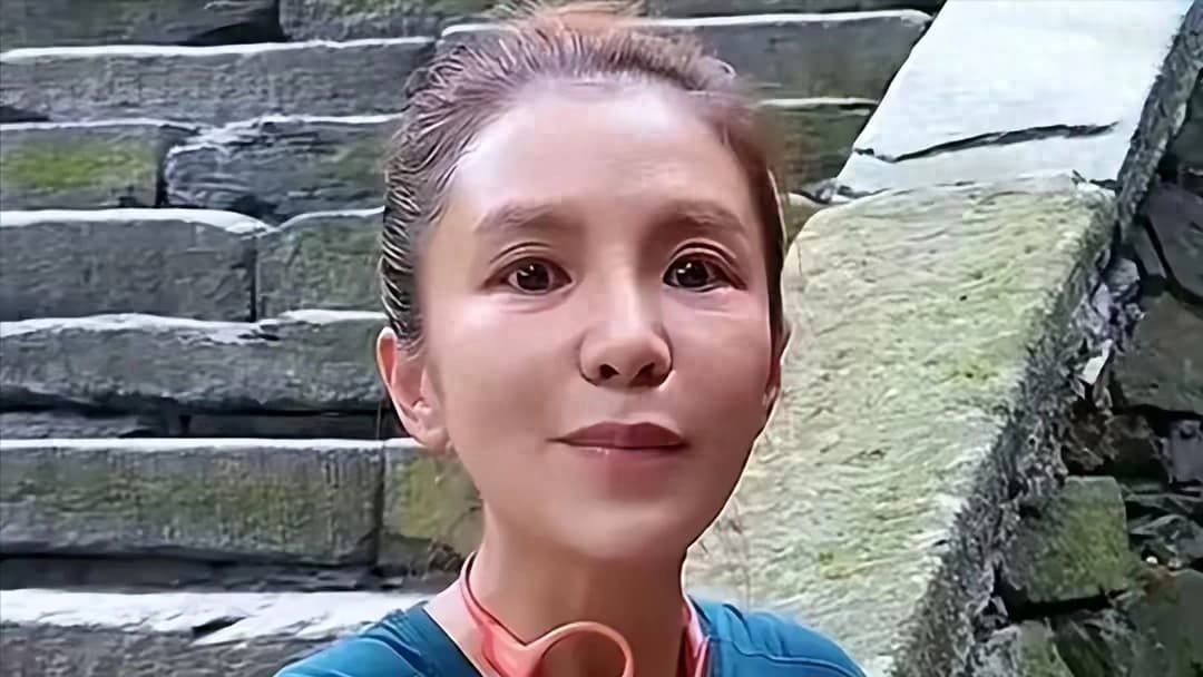 央视主持人朱迅抗癌后发言：生命终将结束何不大胆一点？