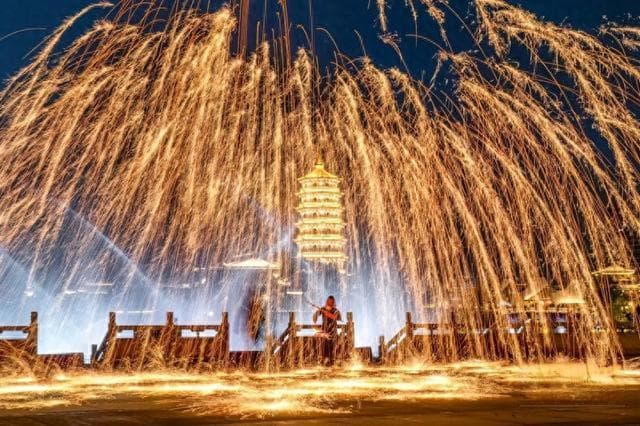 闽侯闽越水镇奉上新春文旅盛宴 “非遗里的福州年”正月初一启幕