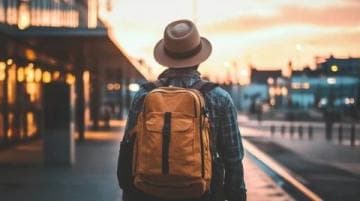 解锁生活新篇章：旅行的本质与人生启示（2025年春季特辑）