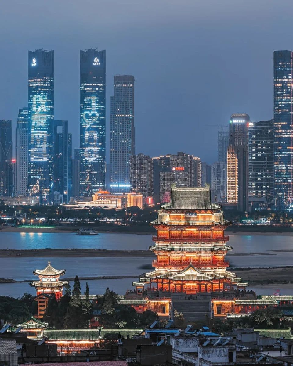 南昌：一座城市的江湖气与现代韵