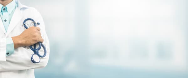 老年人长期用药的合理性和替代方案