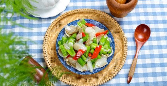 口蘑：营养价值、功效、禁忌与食用方式