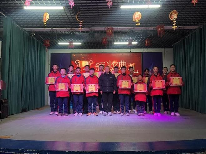帮助孩子克服厌学情绪的有效策略与方法