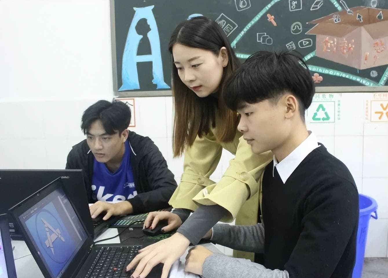 校友会版计算机科学与技术学科排名：北航进前三，深大燕大表现亮眼