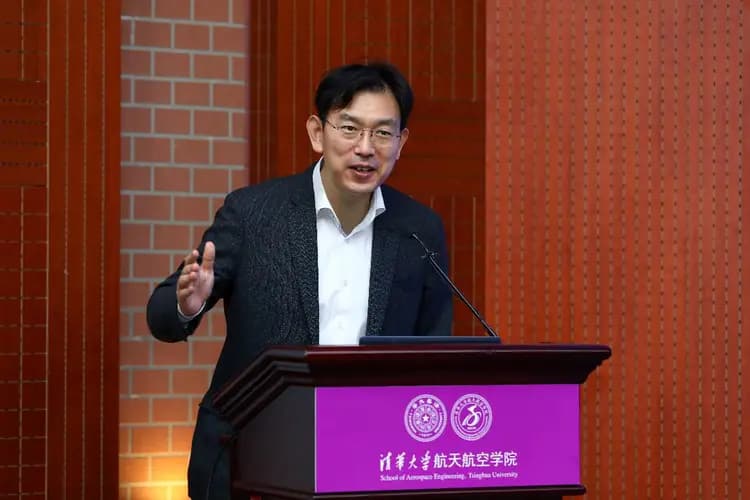 李路明：清华大学校长，获国家科技进步一等奖