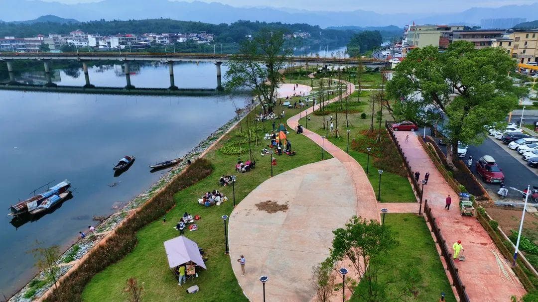 广东乐昌：水利工程变身网红露营地，乡村振兴添新景