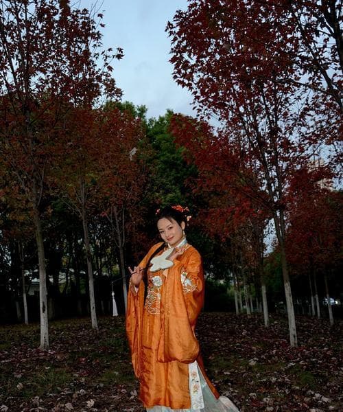 古装人像摄影教程：从服饰到后期，全方位打造古典之美