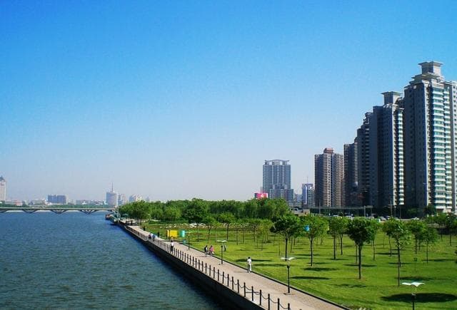 太原美食指南：过油肉、莜面栲栳栳等六道经典菜品