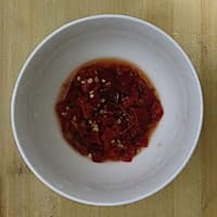 清炒蛏子的做法：简单易学的家常海鲜烹饪技巧