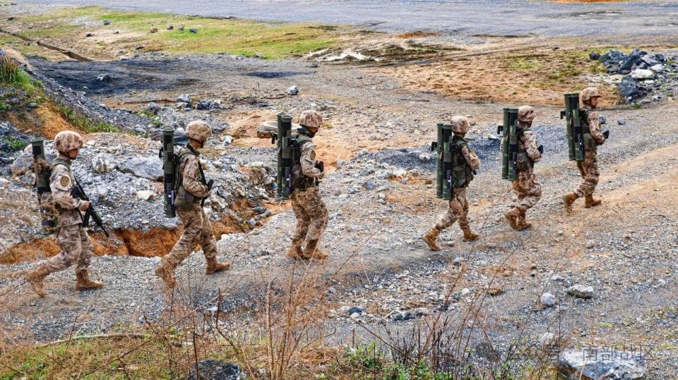 目标锁定，直击跨昼夜实弹射击现场