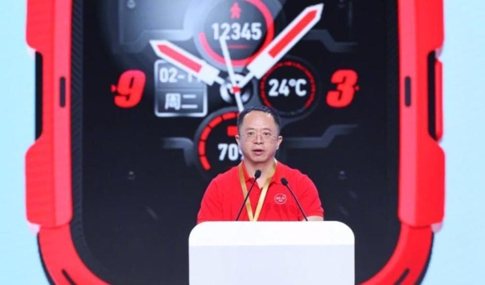 360儿童手表涉歧视言论，周鸿祎：已删除有害信息并升级AI