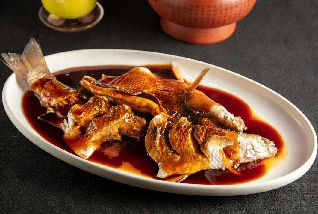 杭州十大美食：从西湖醋鱼到东坡肉，品味千年美食文化