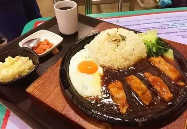 “吃饭大学”！中国大学食堂排行TOP10