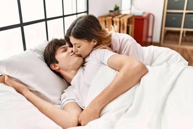 幸福婚姻的秘诀：12个小习惯，让爱情长久保鲜