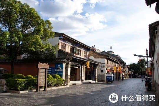 避开人潮，邂逅小众宝藏：错峰出游绝佳目的地推荐