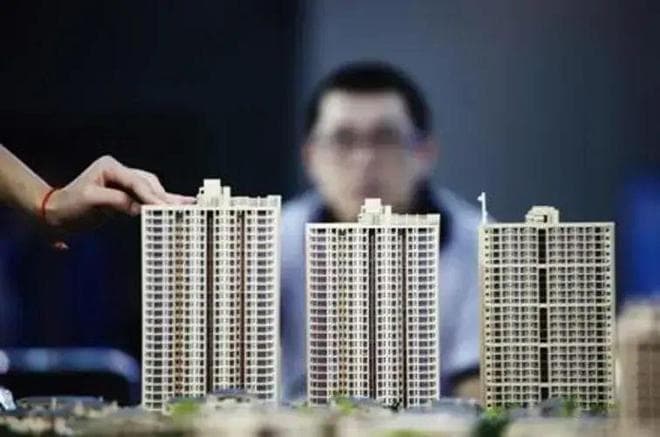 2024年，手握100万，存银行还是买房子？