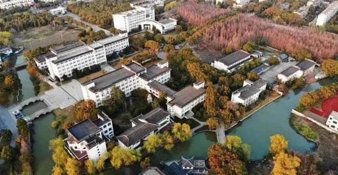 江苏“性价比”最高的一本大学，毕业生很好就业，录取分数却不高