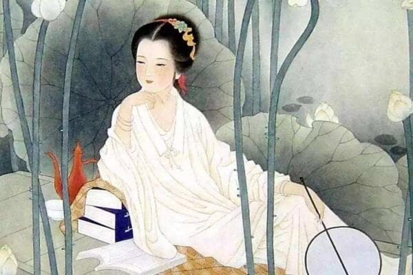 成都一袭汉服课堂：‘红瘦’真身，海棠花在《如梦令》中的情感寓意