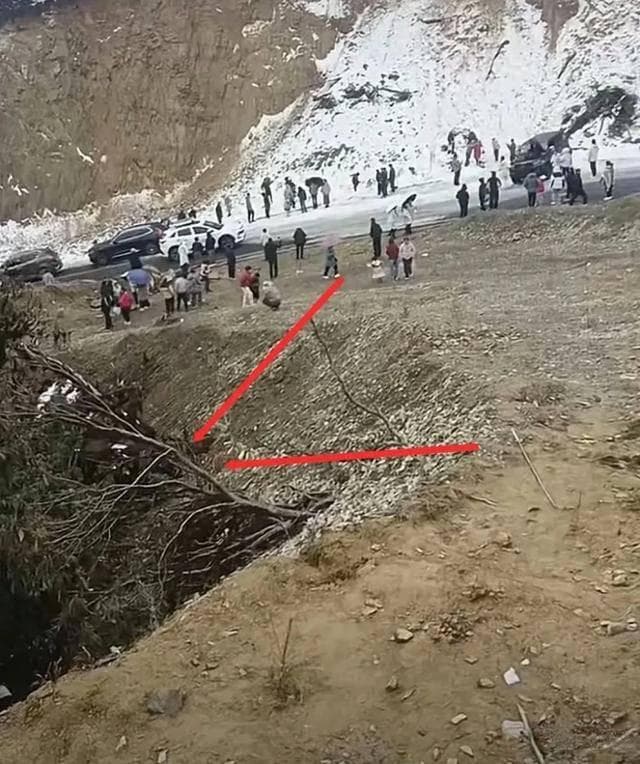 云南腾冲8岁女童尹潇楠失踪事件后续：停车区域疑点网友提供线索