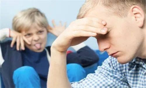 儿子叛逆做父亲的该怎么办?家长的宝贵经验分享!