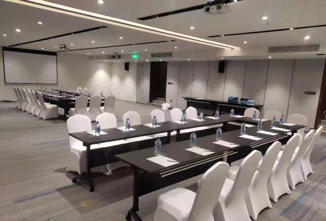酒店会议室租赁价格全攻略：从五星级到三星级，从小时到长期租赁