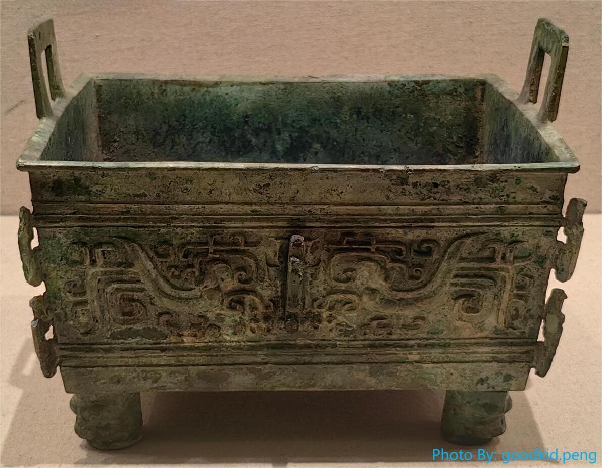 中国古代青铜器中的食器