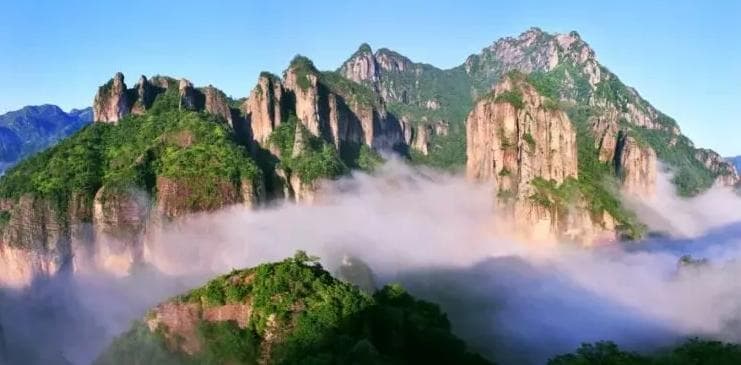 2025春节乐清雁荡山迎旅游高峰：48万人次打卡，收入超980万元