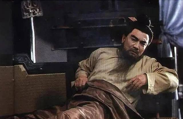 详解三国官制之曹魏篇：文有中书监、武有大司马，州郡县乡各等级